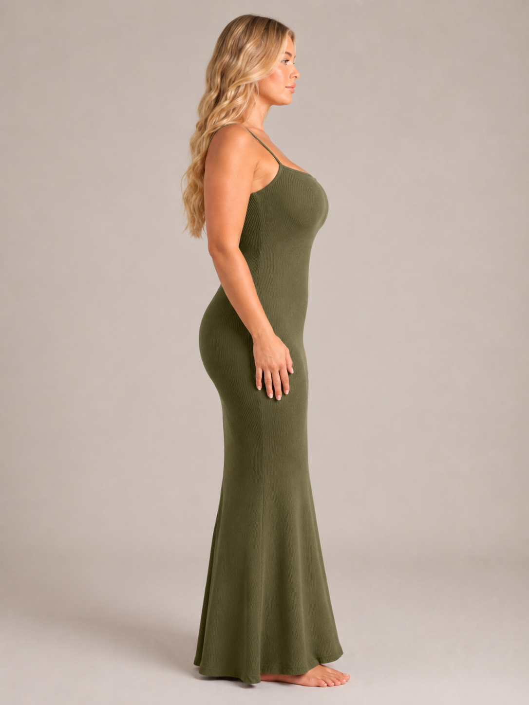 Modelująca Sukienka Maxi Damska | Wbudowany Shapewear | Dopasowany Krój | Spaghetti Ramiączka