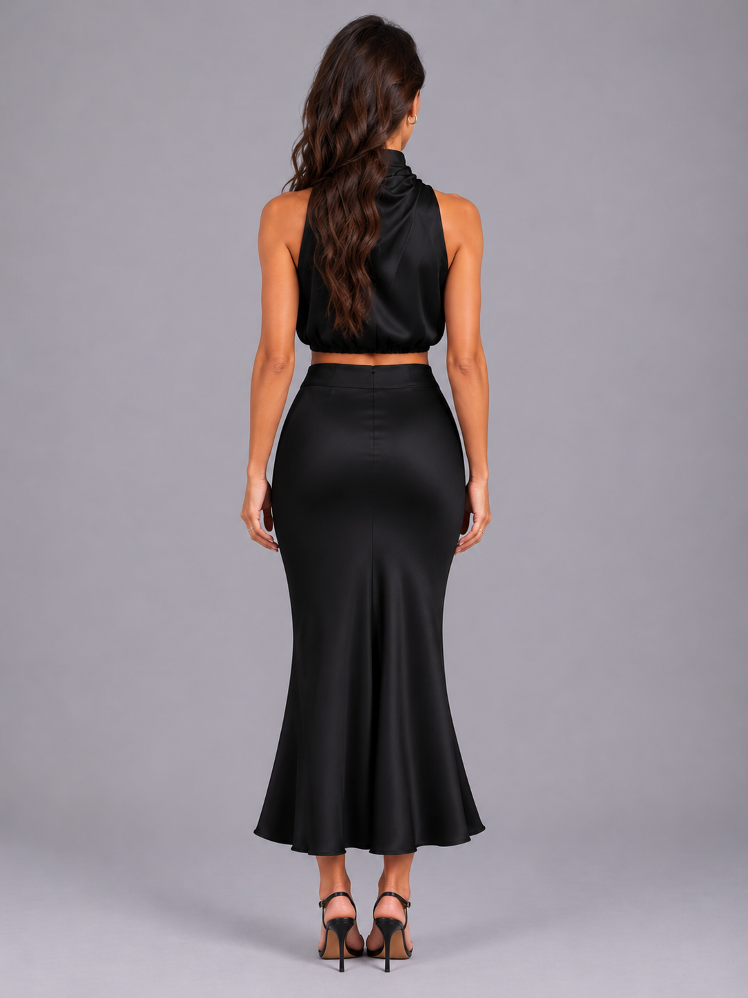 Elegancki Komplet Damski z Topem Halter i Spódnicą Midi