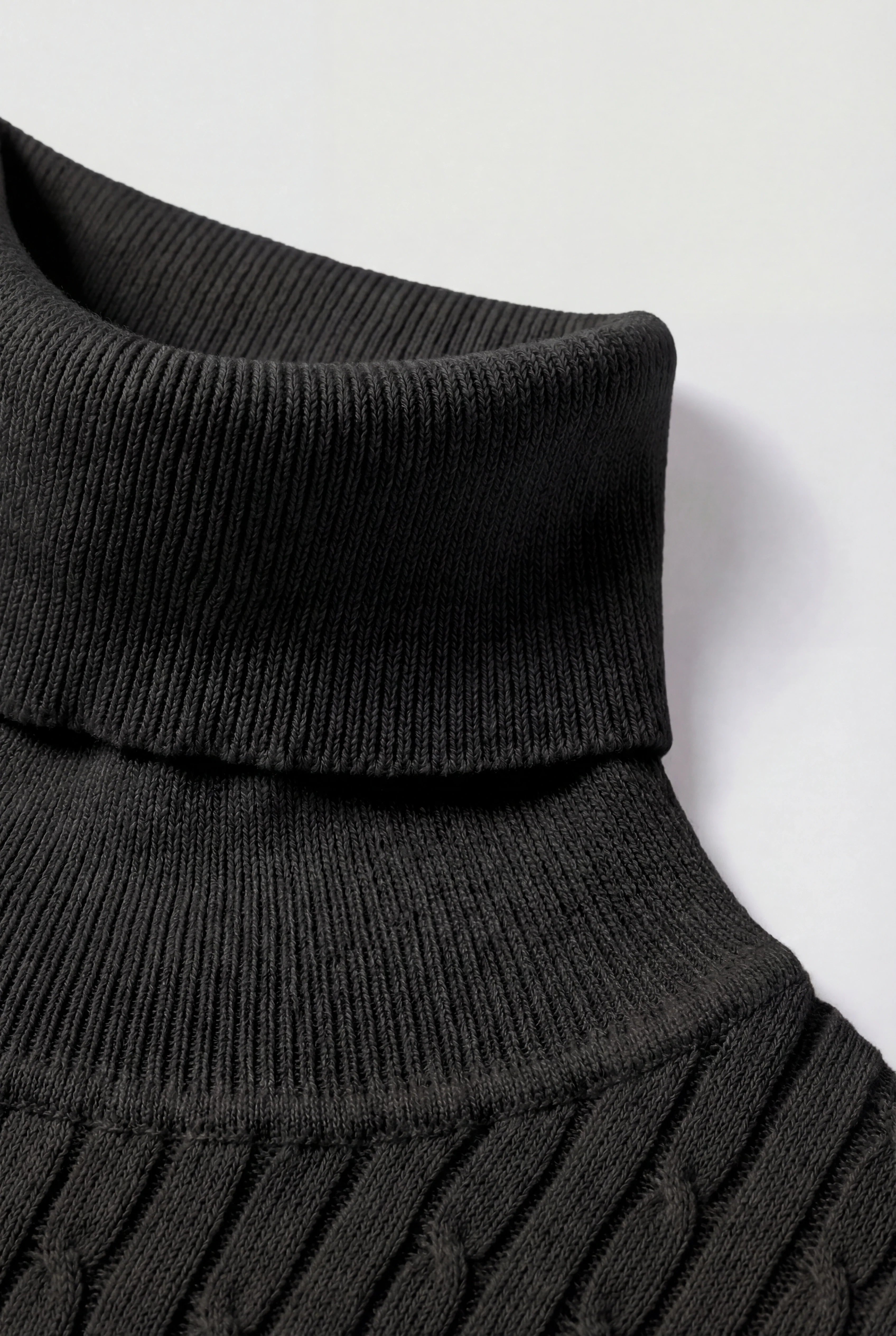 Męski Sweter z Golfem | Sweter Warkoczowy | Dzianinowy Golf Męski | Regularny Krój | Sweter na Jesień