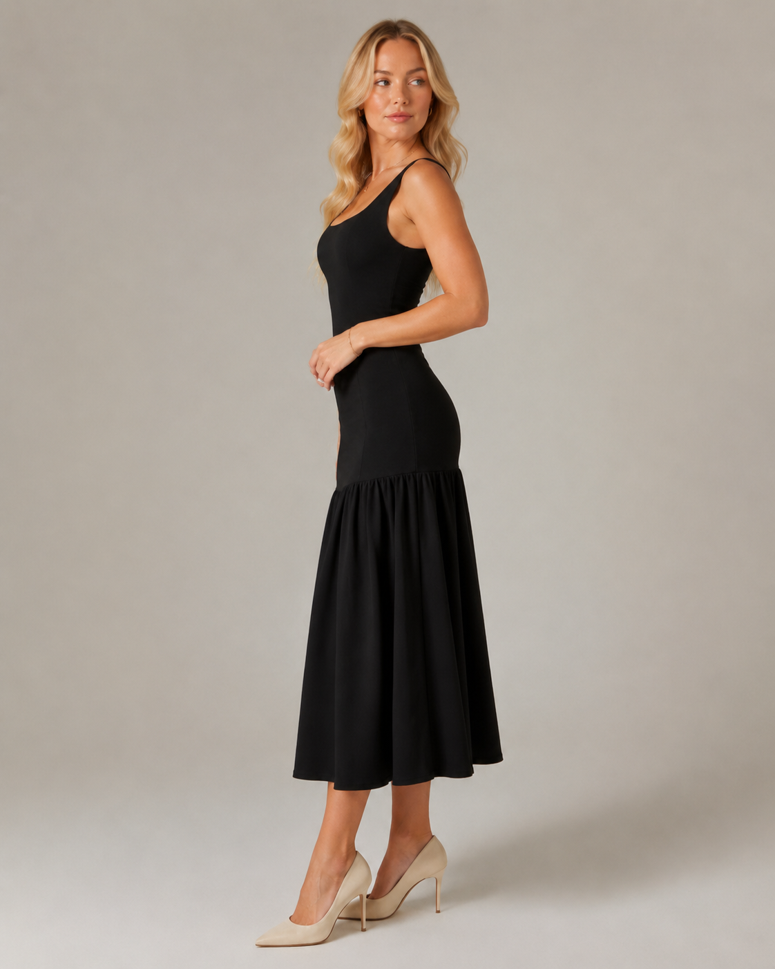 Sukienka Maxi Damska | Marszczona Spódnica | Szerokie Ramiączka | Elegancka Sukienka na Wesele