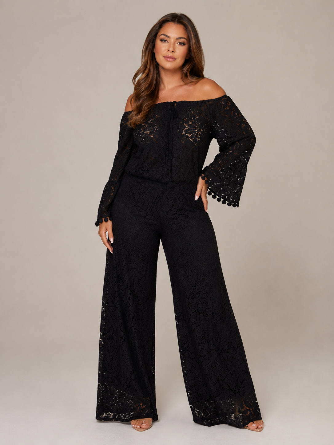 Kombinezon Damski Koronkowy | Off-Shoulder | Szerokie Nogawki Palazzo | Długie Rękawy | Elegancki Kombinezon