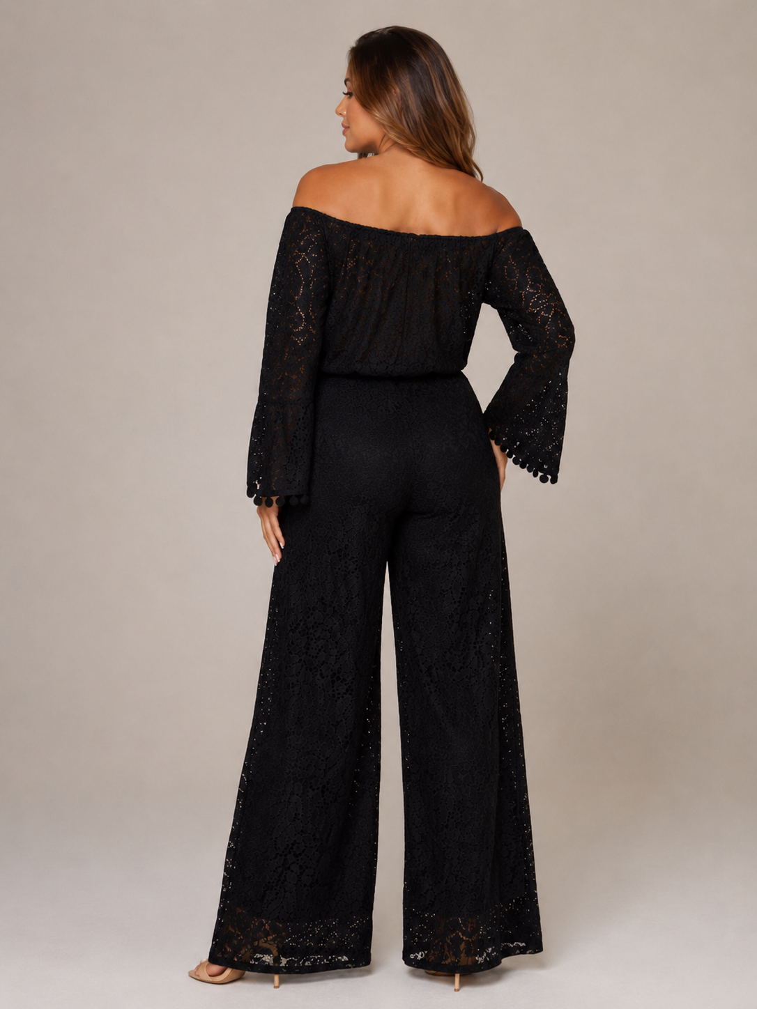 Kombinezon Damski Koronkowy | Off-Shoulder | Szerokie Nogawki Palazzo | Długie Rękawy | Elegancki Kombinezon