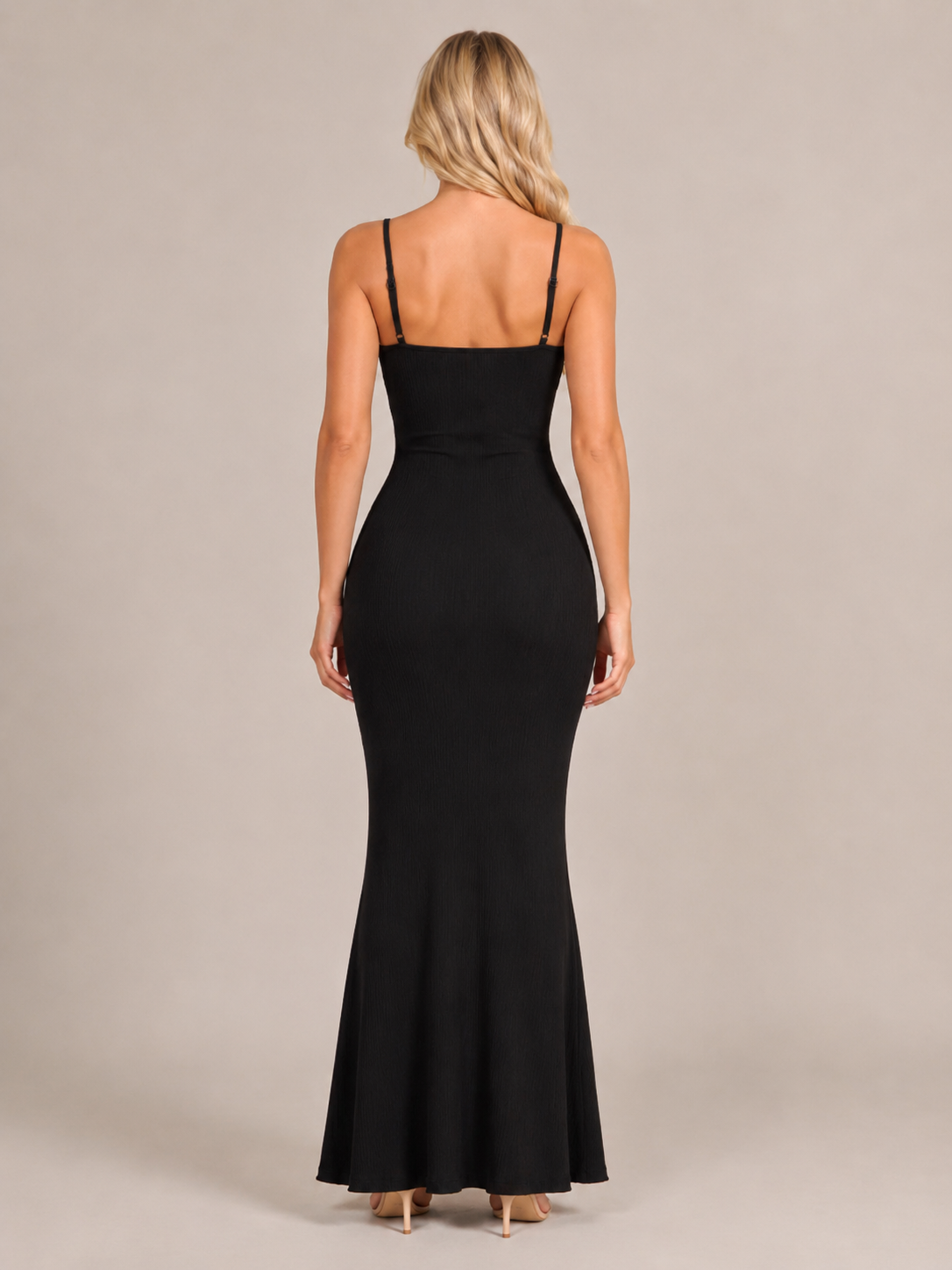 Modelująca Sukienka Maxi Damska | Wbudowany Shapewear | Dopasowany Krój | Spaghetti Ramiączka