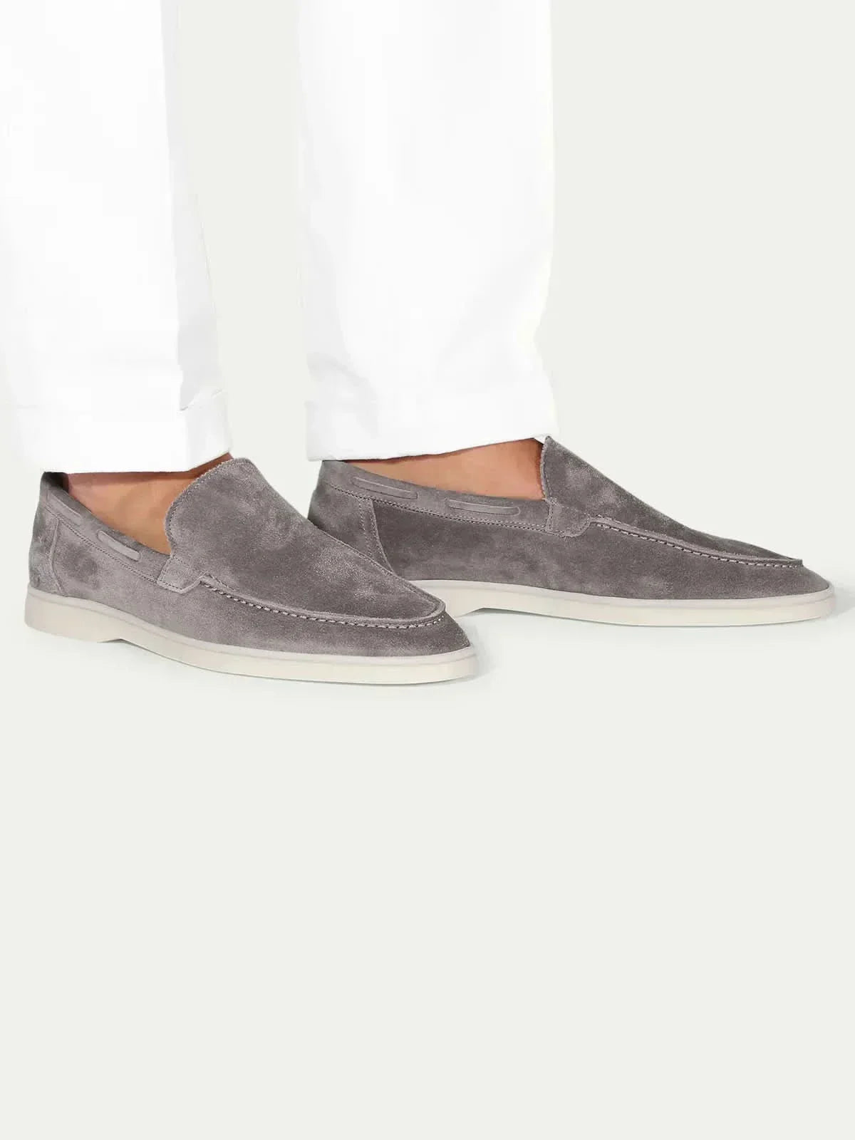 Szare Mokasyny Zamszowe | Mokasyny ze Skóry Cielęcej | Klasyczne Loafersy | Eleganckie Buty